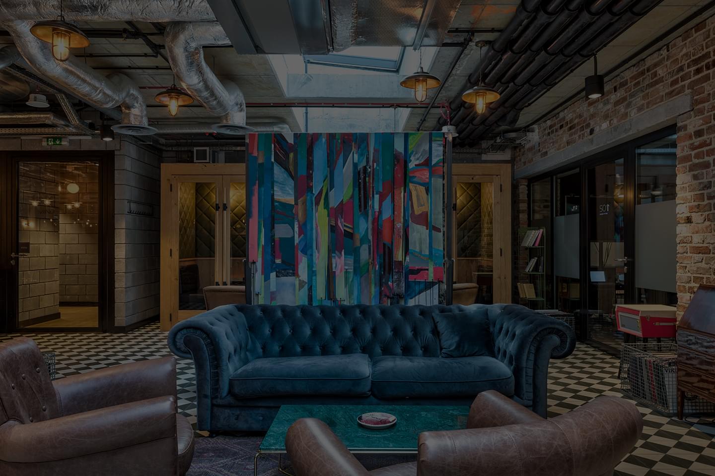 OfficeHERO - Biura Coworkingowe, Elastyczne Rozwiązania, Biurka oraz Sale Konferencyjne w Całej Polsce